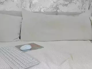 alyssamillan's Live Sex Cam Show