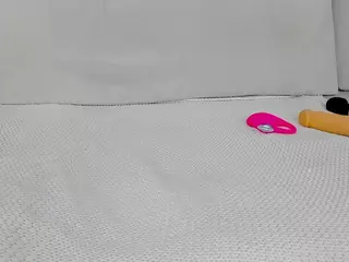 alyssamillan's Live Sex Cam Show