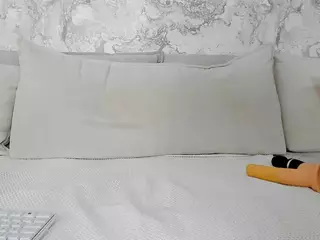 alyssamillan's Live Sex Cam Show