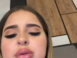 sophiekitty's Live Sex Cam Show