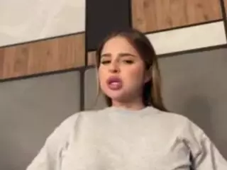 sophiekitty's Live Sex Cam Show
