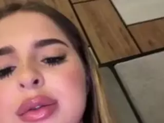 sophiekitty's Live Sex Cam Show