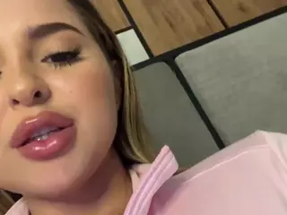 sophiekitty's Live Sex Cam Show
