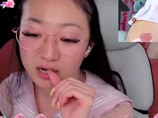 Sweet Sofie's Live Sex Cam Show