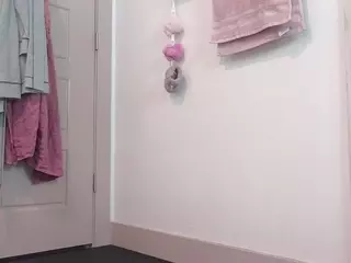 Sweet Sofie's Live Sex Cam Show