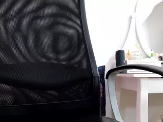 MineaJ's Live Sex Cam Show