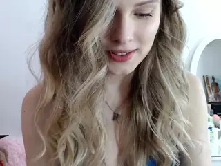MineaJ's Live Sex Cam Show