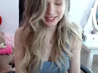 MineaJ's Live Sex Cam Show