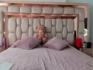 candy-sam28's Live Sex Cam Show
