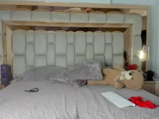 candy-sam28's Live Sex Cam Show