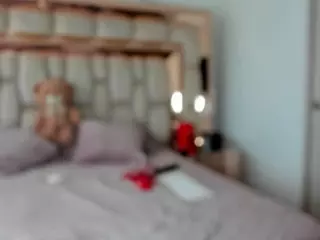 candy-sam28's Live Sex Cam Show