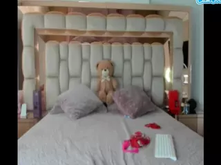 candy-sam28's Live Sex Cam Show