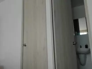 candy-sam28's Live Sex Cam Show