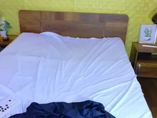bootyliciousss's Live Sex Cam Show