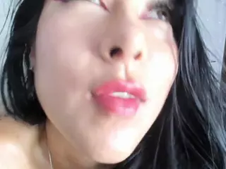 nicolepowell's Live Sex Cam Show