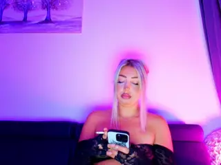 abellasoleil's Live Sex Cam Show
