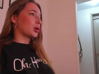 barbieroberts's Live Sex Cam Show