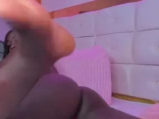 latinwondercockts's Live Sex Cam Show