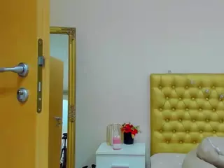 almafancy's Live Sex Cam Show