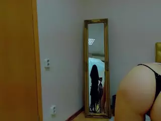 almafancy's Live Sex Cam Show