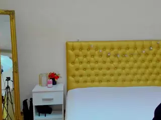 almafancy's Live Sex Cam Show