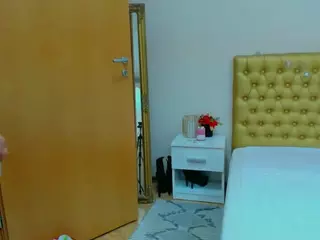 almafancy's Live Sex Cam Show