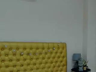 almafancy's Live Sex Cam Show