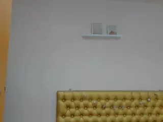 almafancy's Live Sex Cam Show