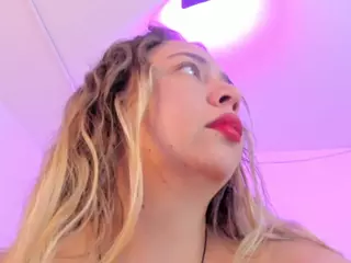elissh's Live Sex Cam Show
