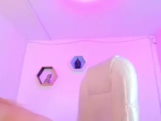 elissh's Live Sex Cam Show