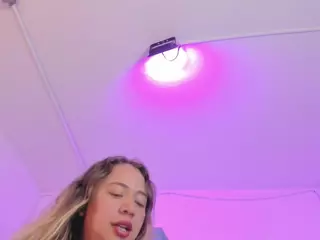 elissh's Live Sex Cam Show