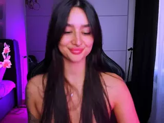 veronica-larson's Live Sex Cam Show