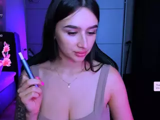 veronica-larson's Live Sex Cam Show
