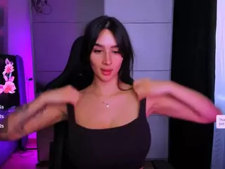 veronica-larson's Live Sex Cam Show