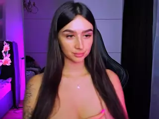 veronica-larson's Live Sex Cam Show