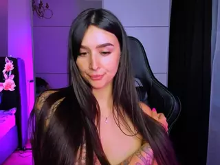 veronica-larson's Live Sex Cam Show