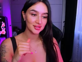 veronica-larson's Live Sex Cam Show