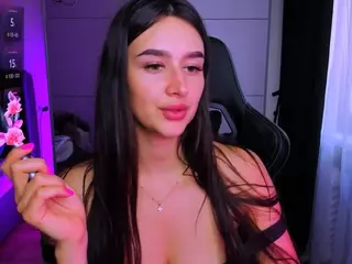 veronica-larson's Live Sex Cam Show