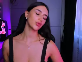 veronica-larson's Live Sex Cam Show