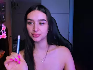 veronica-larson's Live Sex Cam Show