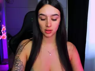 veronica-larson's Live Sex Cam Show