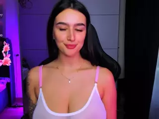 veronica-larson's Live Sex Cam Show