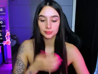 veronica-larson's Live Sex Cam Show