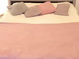 APRIL-ROSES's Live Sex Cam Show