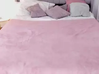 APRIL-ROSES's Live Sex Cam Show