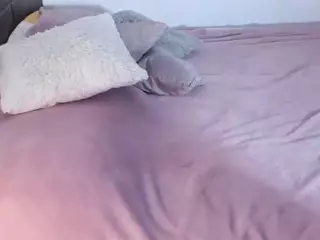 APRIL-ROSES's Live Sex Cam Show
