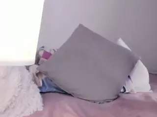 APRIL-ROSES's Live Sex Cam Show
