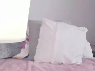APRIL-ROSES's Live Sex Cam Show