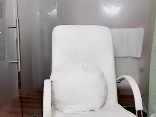 ayumilove's Live Sex Cam Show