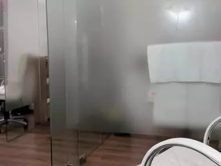 ayumilove's Live Sex Cam Show